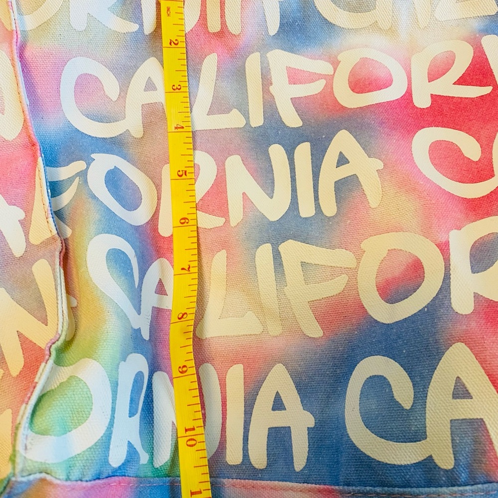 Robin Ruth Pastel California Tote Bag - Picture 10 of 10